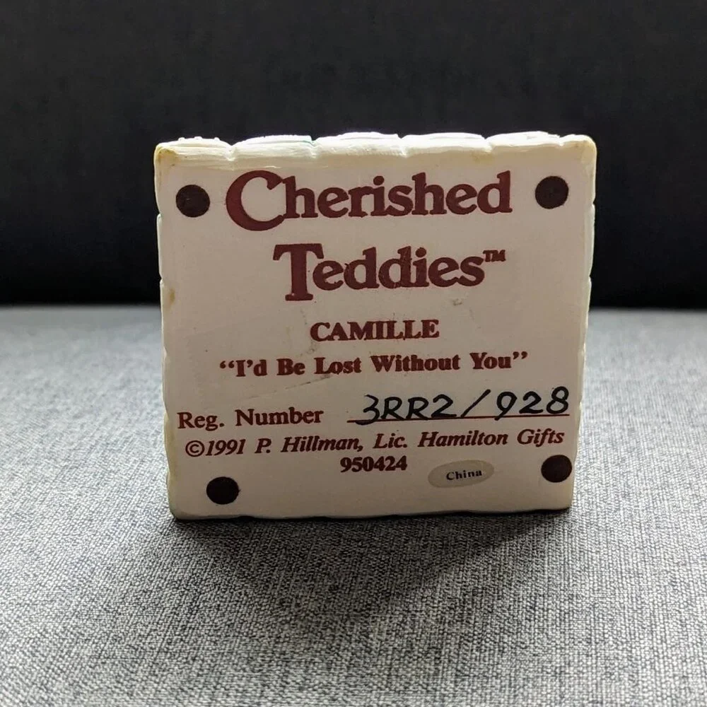 Cherished Teddies picturing vintage